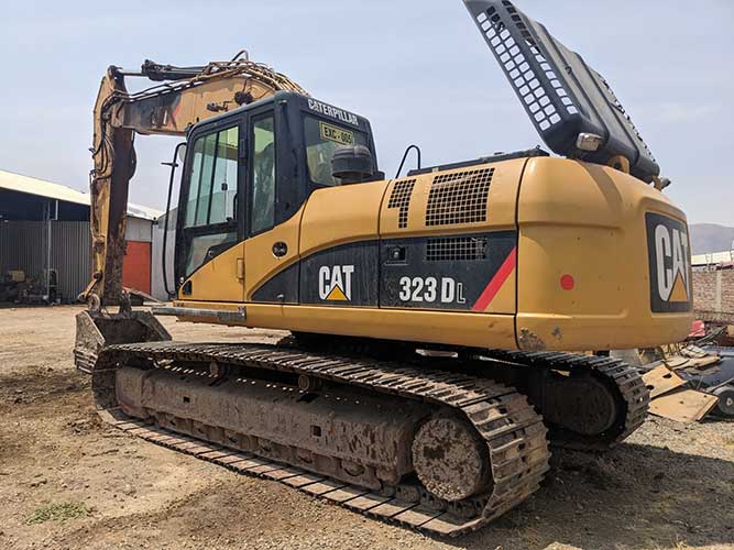 Excavadora-323DL-1.jpg Excavadora 323DL - Imagen 1
