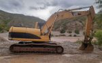 Excavadora Caterpillar (320 CL)