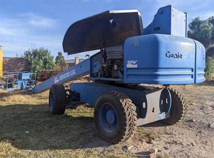 Plataforma telescópica Genie S-85