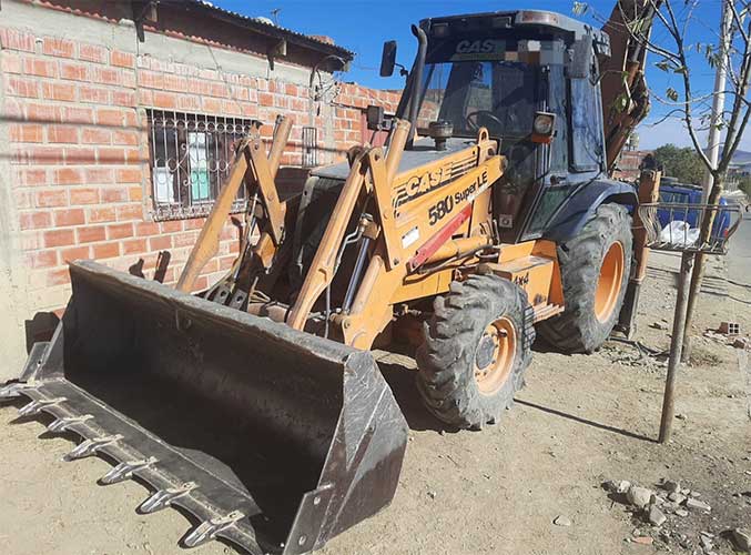 Retroexcavadora-CASE-580-Super-Le.jpg Retroexcavadora CASE 580 Super Le - Imagen 1