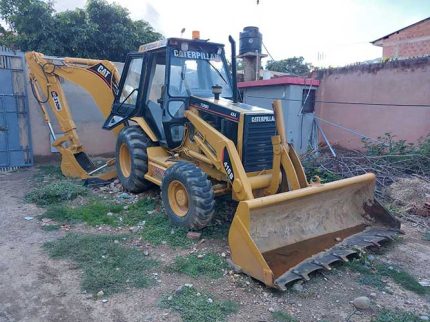 Retroexcavadora CAT 416B