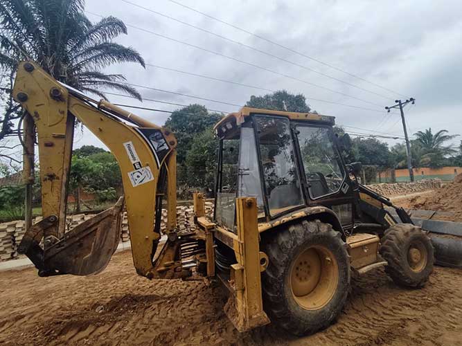 Retroexcavadora-CAT-428C-1.jpg Retroexcavadora CAT 428C - Imagen 1