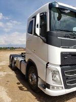 Tracto Camión Volvo FH13