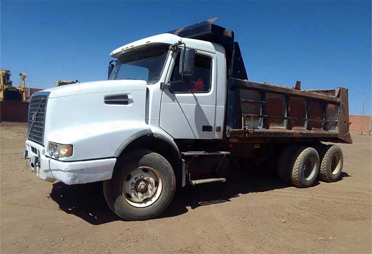 Volqueta-Volvo-americana.jpg Volqueta Volvo Americana - Imagen 1