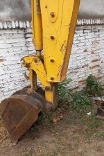 Retroexcavadora JCB 214E