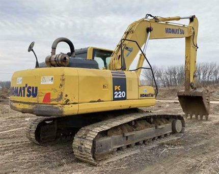 Excavadora Komatsu PC220-8