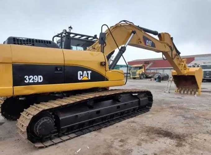 Excavadora Caterpillar 329D Excavadora Caterpillar 329D