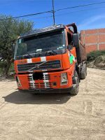 Volqueta Volvo FM12 380