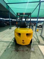 Montacargas Komatsu FG257-16