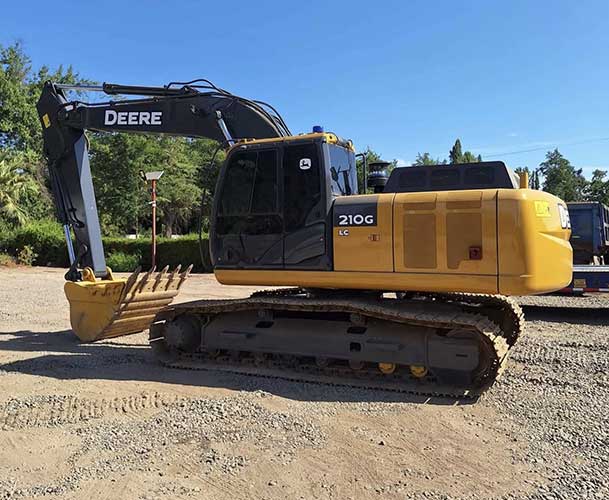 Excavadora John Deere 210G LC 2017 Excavadora John Deere 210G LC 2017
