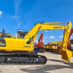 Excavadora Komatsu PC220